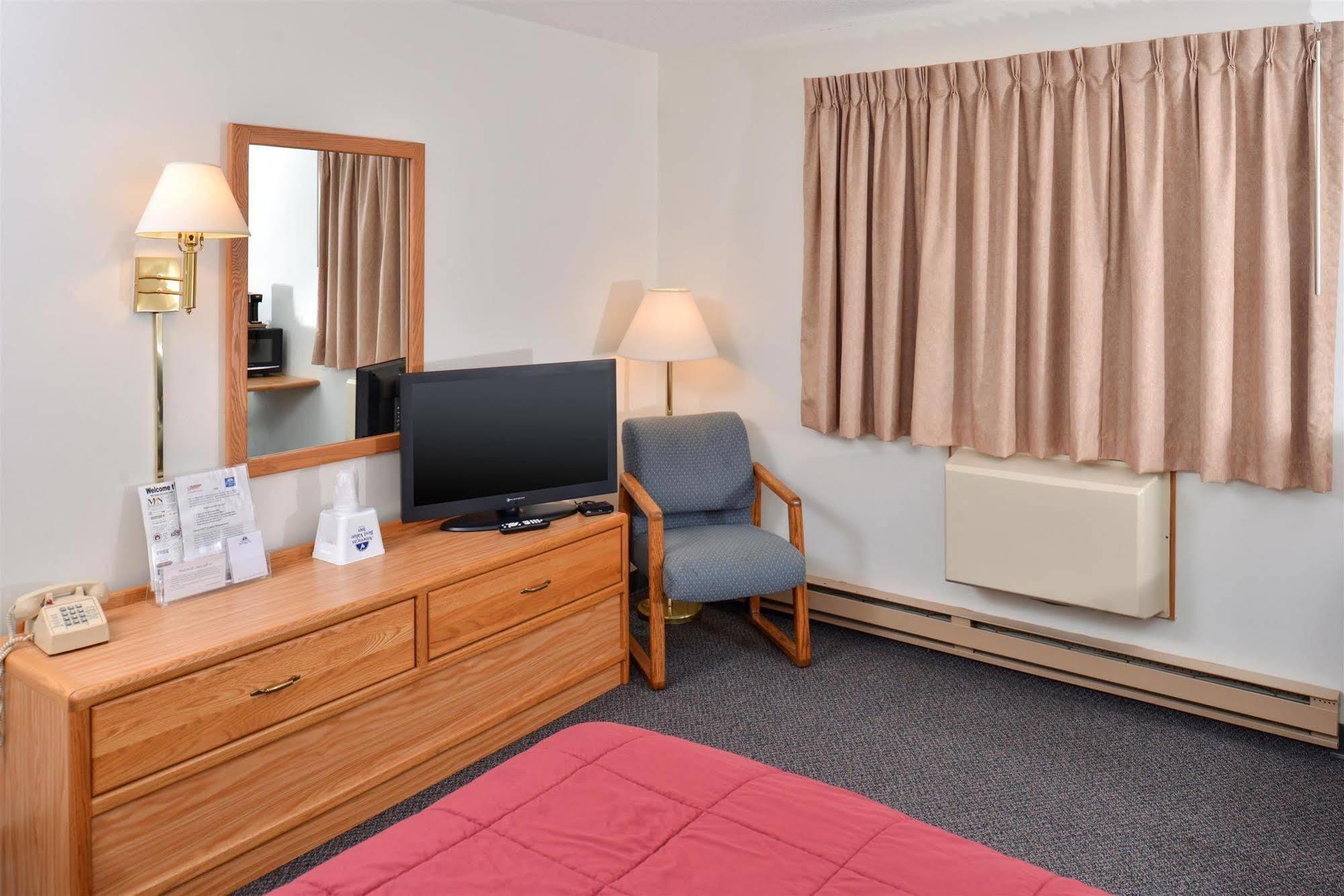 Sauk River Inn & Suites, A Travelodge By Wyndham Sauk Centre Exterior foto